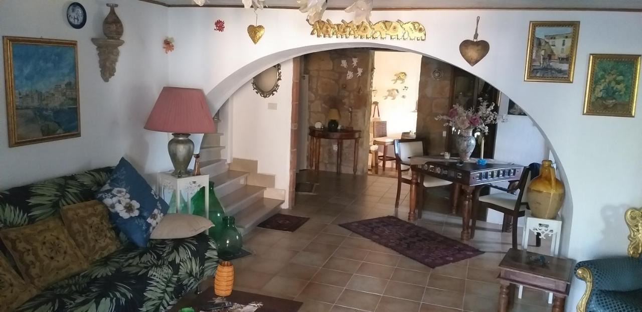 Bed and Breakfast La Cascina Della Grotta Di Tufo San Valentino  Exterior foto